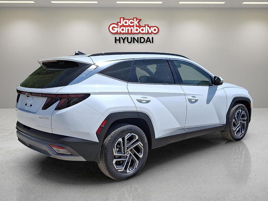 new 2025 Hyundai TUCSON Hybrid car, priced at $42,545