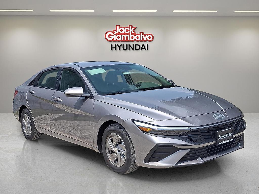 new 2025 Hyundai Elantra car, priced at $22,406