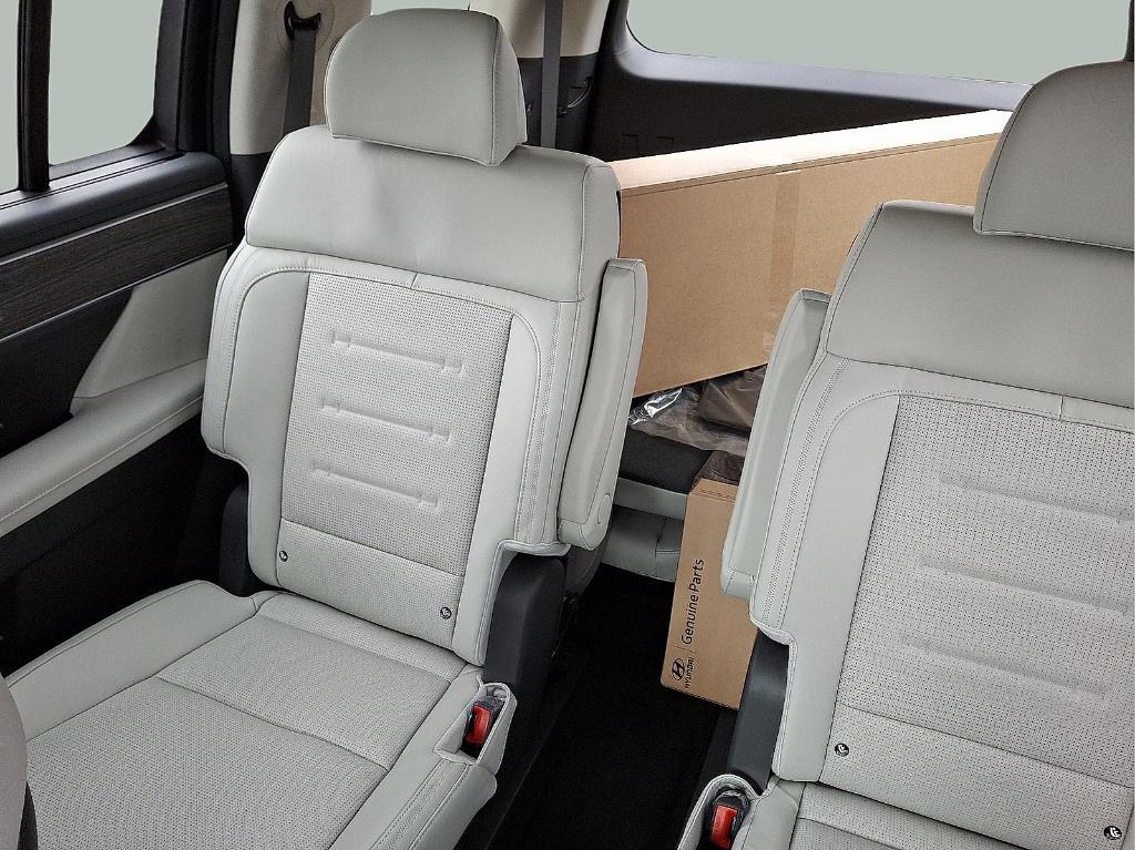 new 2025 Hyundai Santa Fe car, priced at $47,142