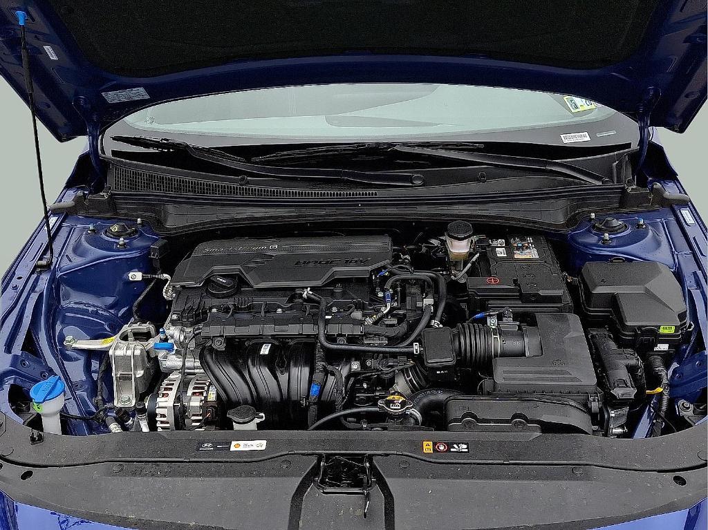 new 2025 Hyundai Elantra car, priced at $22,300