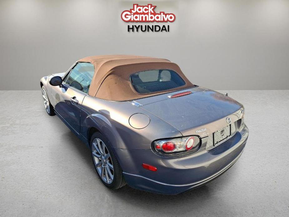 used 2007 Mazda MX-5 Miata car, priced at $11,290