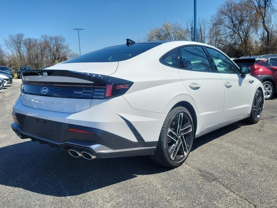 new 2024 Hyundai Sonata car, priced at $35,825