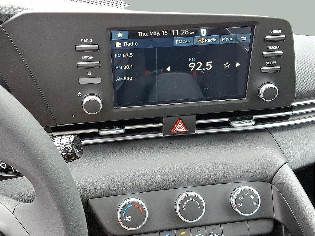 new 2025 Hyundai Elantra car, priced at $22,784