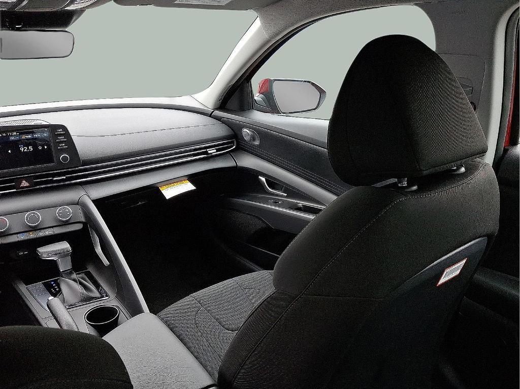 new 2025 Hyundai Elantra car, priced at $22,784