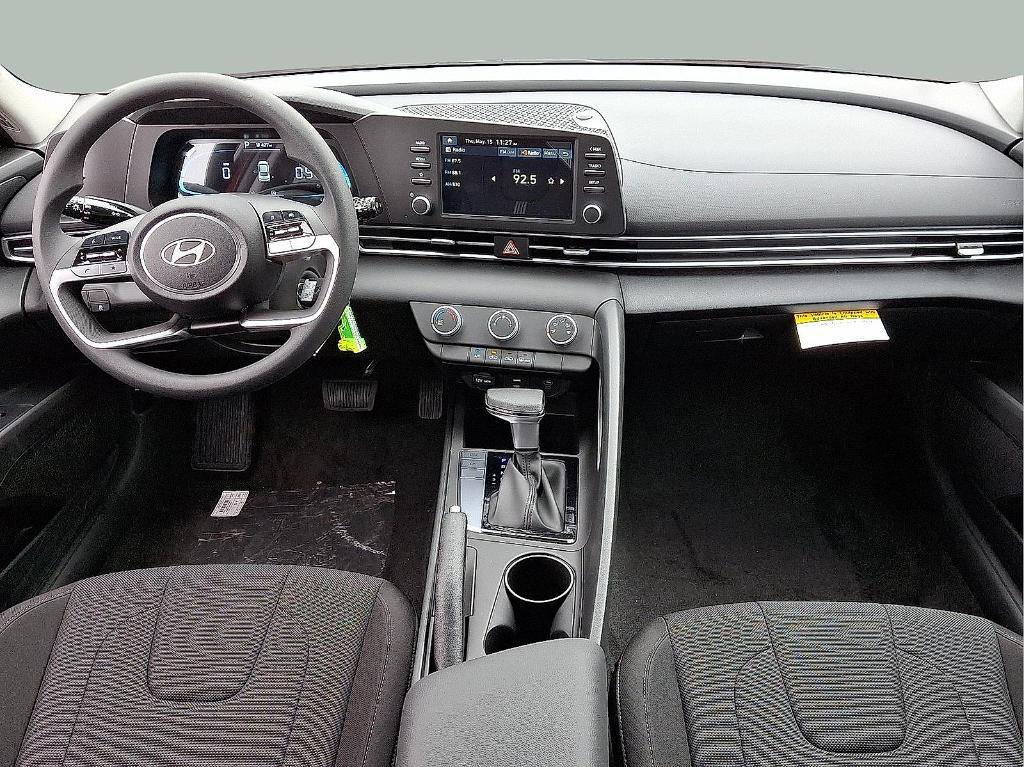 new 2025 Hyundai Elantra car, priced at $22,784