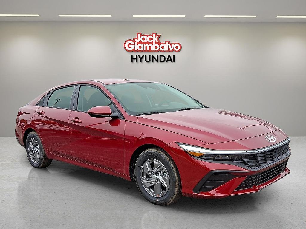 new 2025 Hyundai Elantra car, priced at $22,784