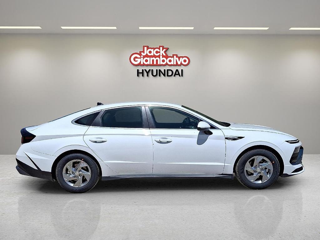 new 2025 Hyundai Sonata car, priced at $28,148