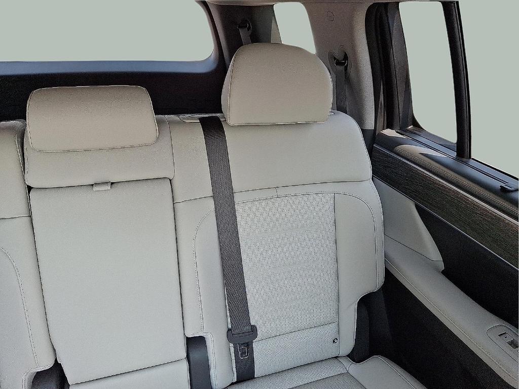 new 2025 Hyundai Santa Fe car, priced at $41,720