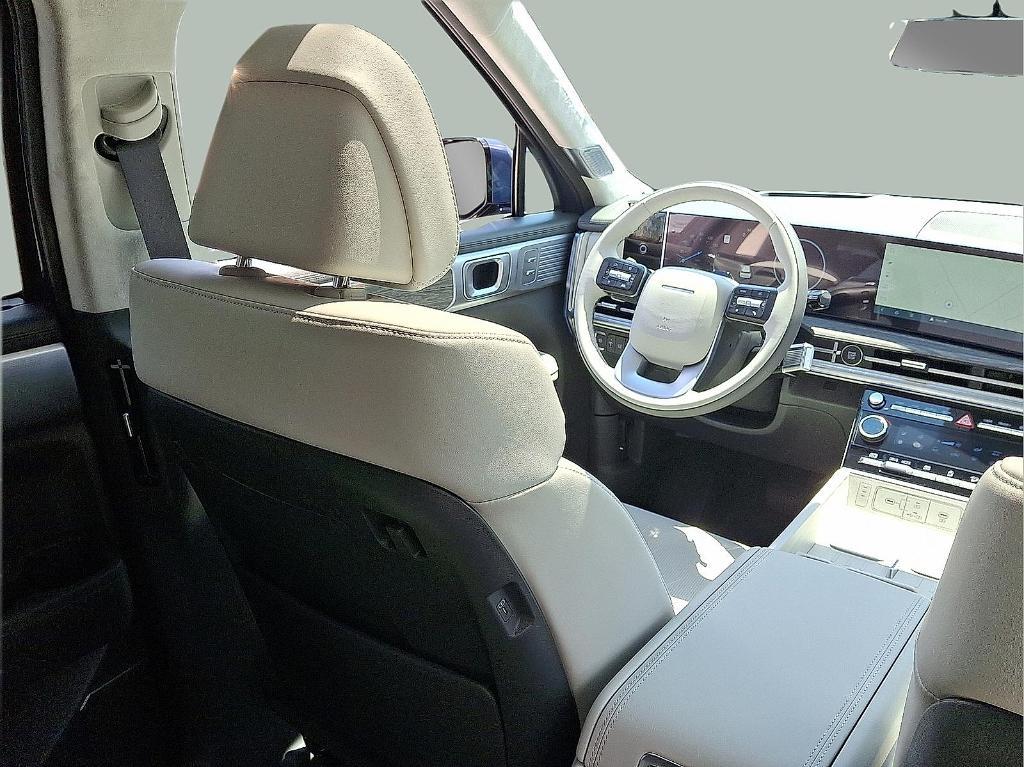 new 2025 Hyundai Santa Fe car, priced at $44,489