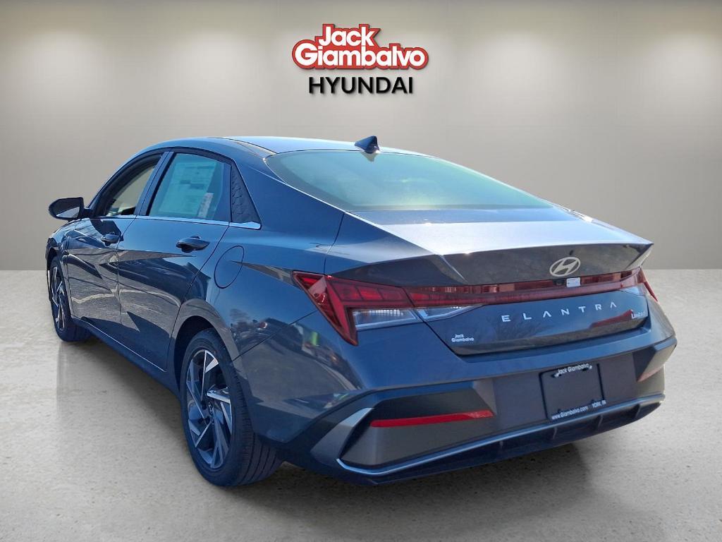 new 2025 Hyundai Elantra car, priced at $25,951