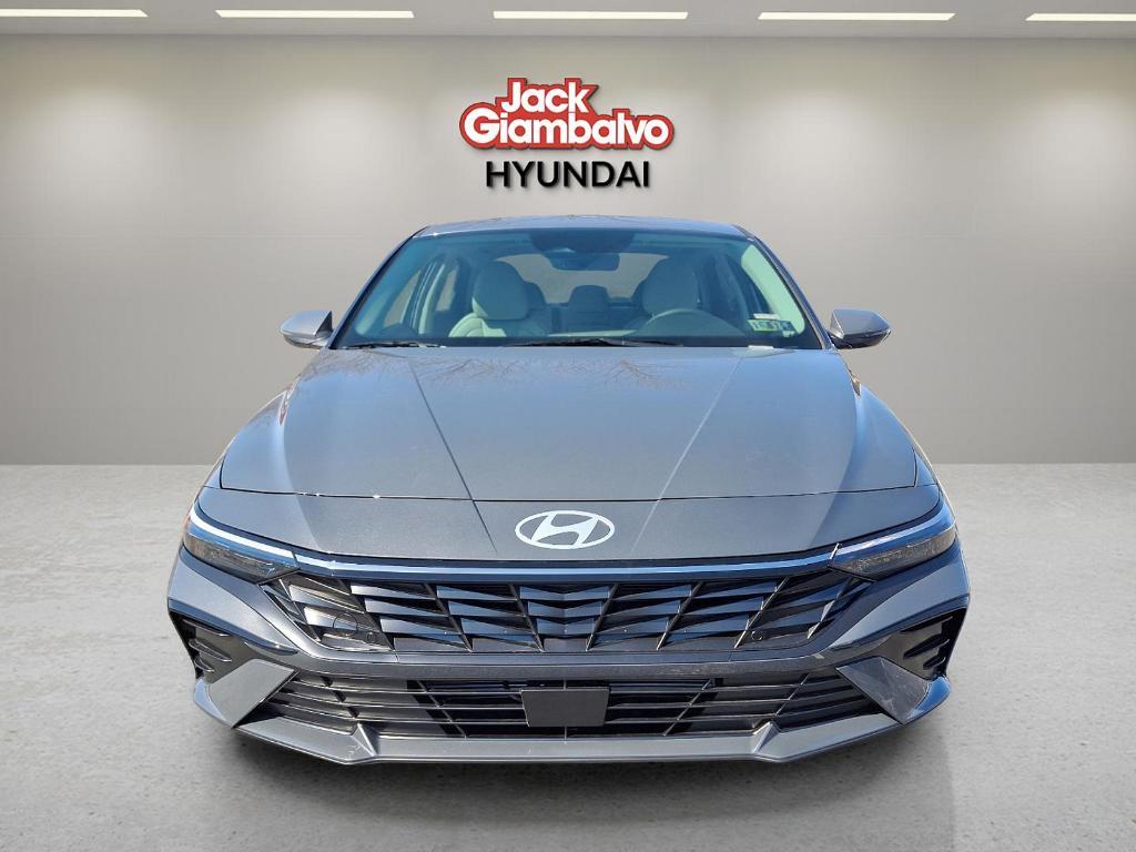 new 2025 Hyundai Elantra car, priced at $25,951