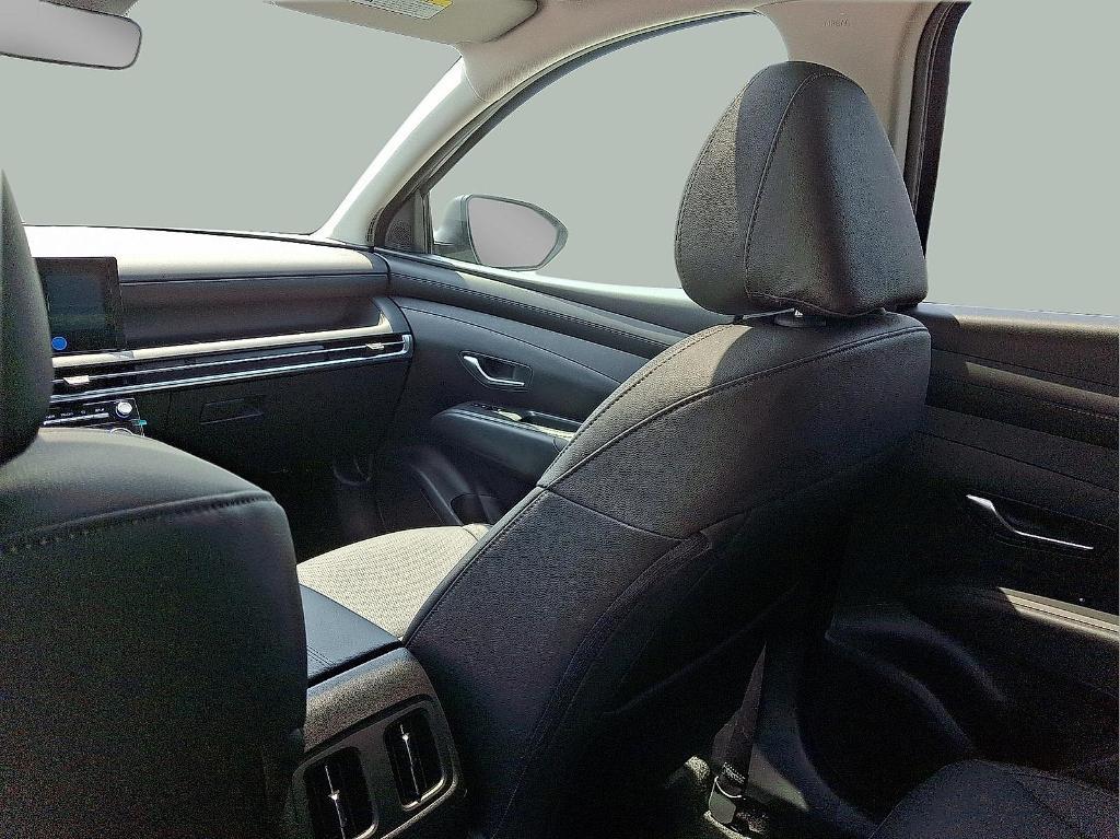 new 2025 Hyundai Tucson car, priced at $34,219