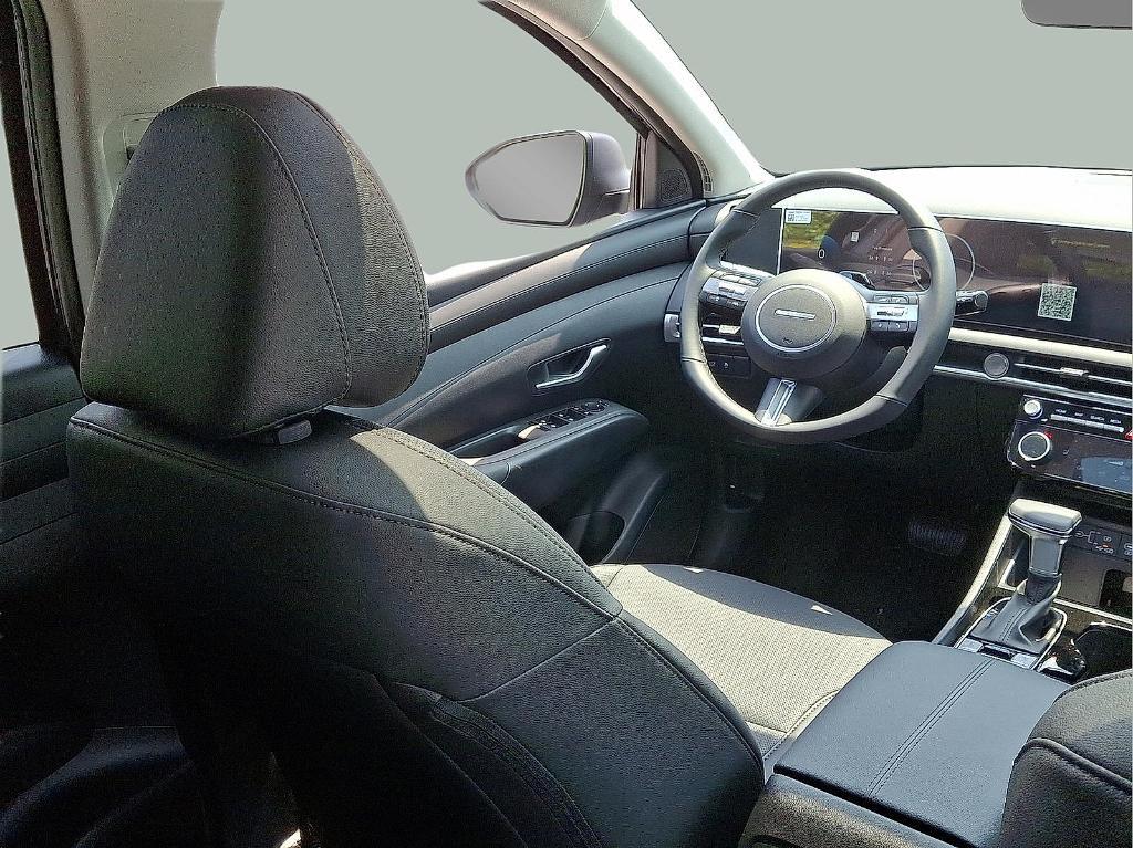new 2025 Hyundai Tucson car, priced at $34,219