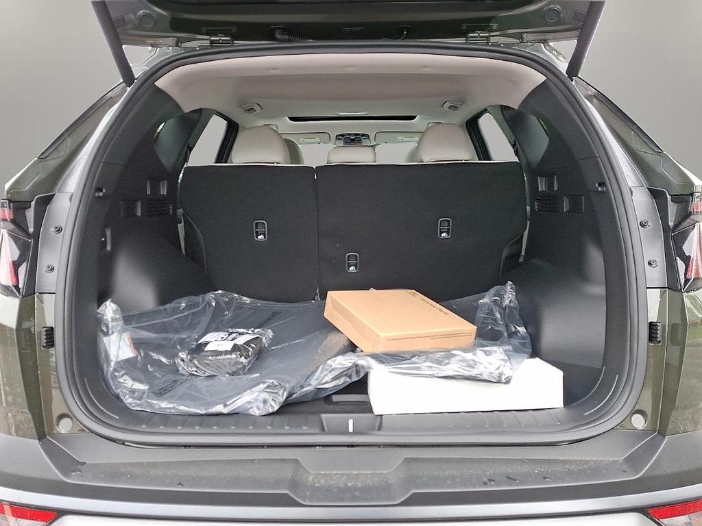 new 2025 Hyundai Tucson car, priced at $34,219