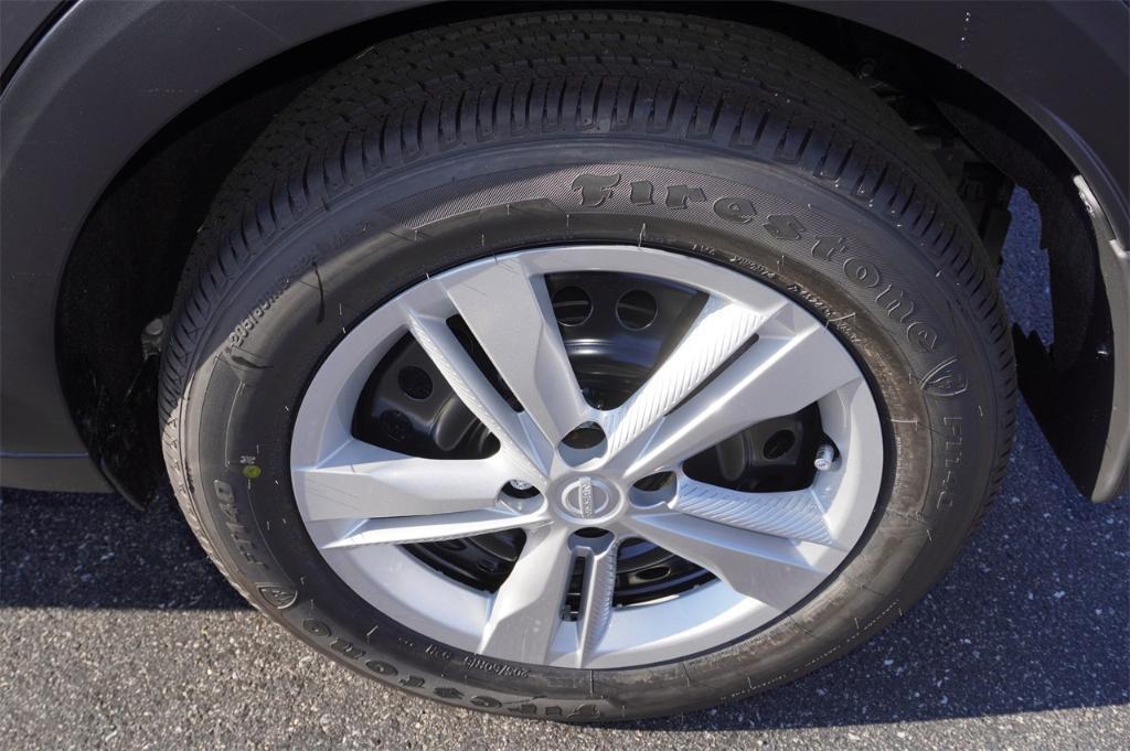 new 2025 Nissan Kicks Play car, priced at $22,650