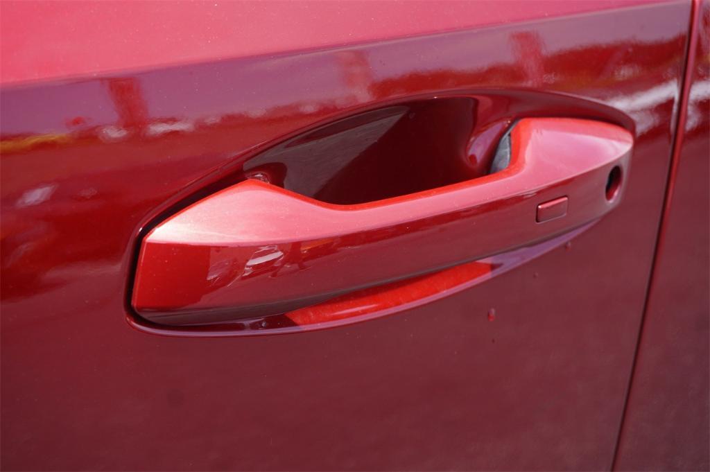 new 2025 Nissan Kicks car, priced at $24,905