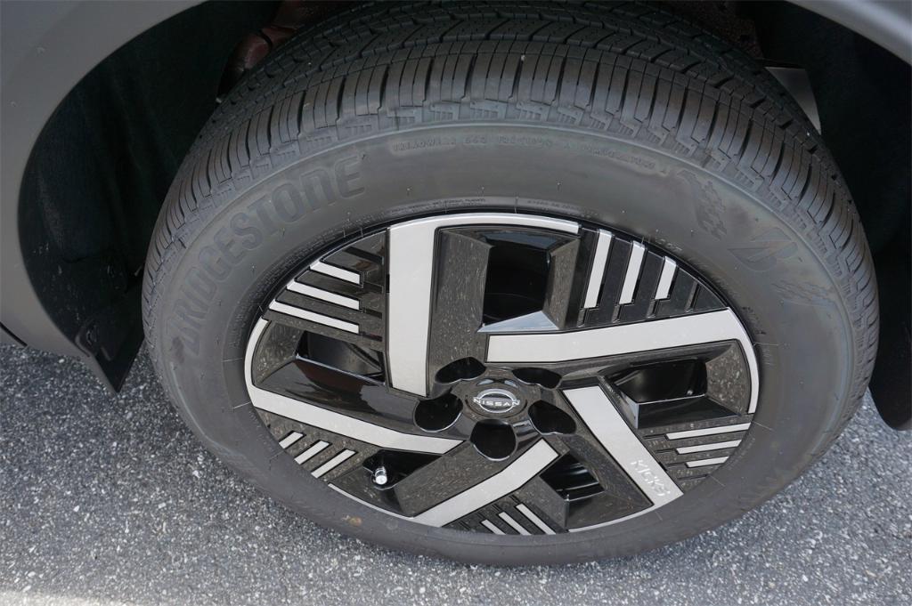 new 2025 Nissan Kicks car, priced at $24,905