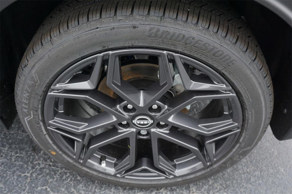 new 2025 Nissan Kicks car, priced at $28,770