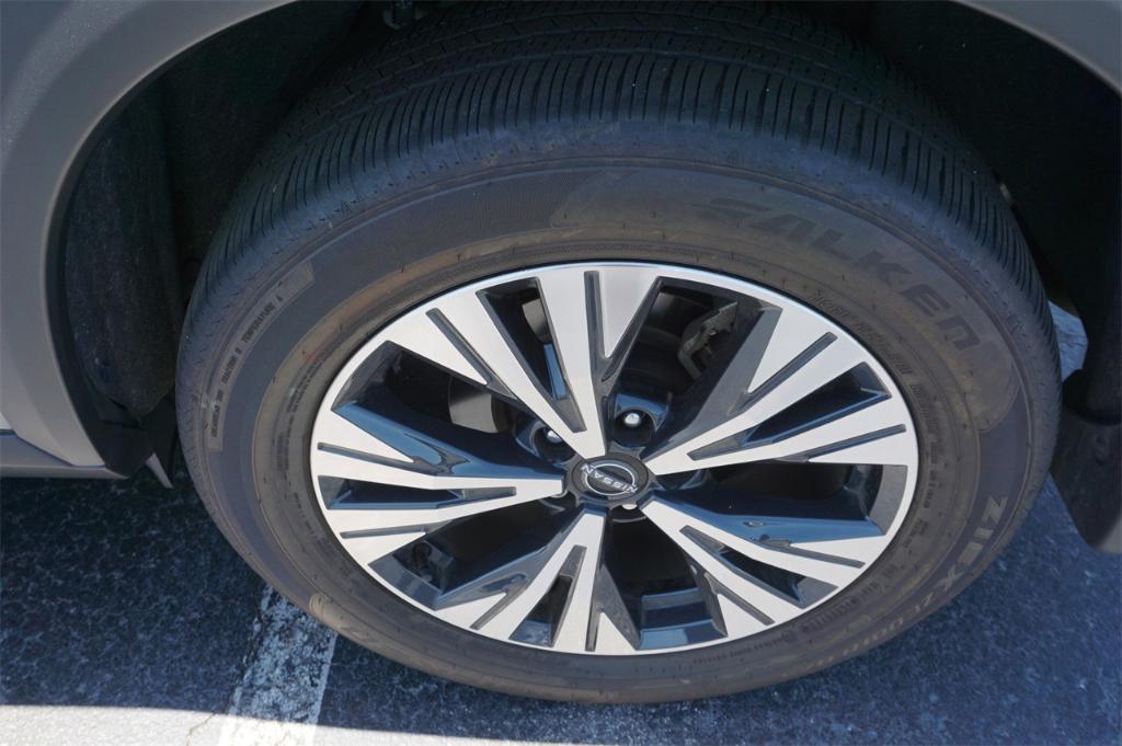 used 2023 Nissan Rogue car, priced at $24,438