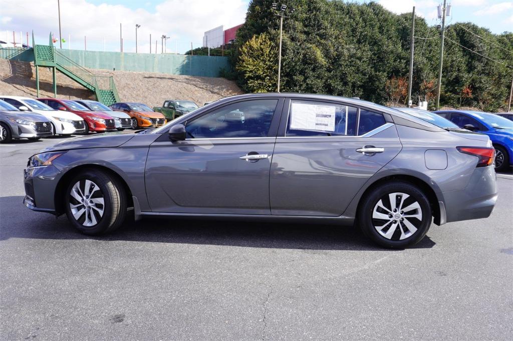 new 2025 Nissan Altima car, priced at $25,406