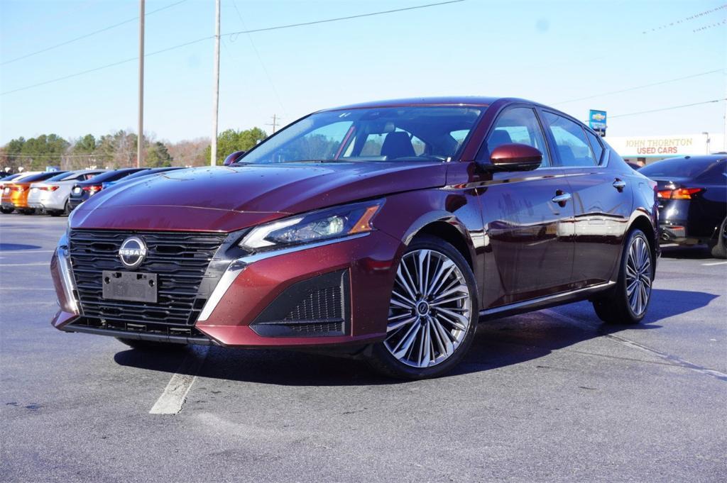 used 2023 Nissan Altima car, priced at $22,750