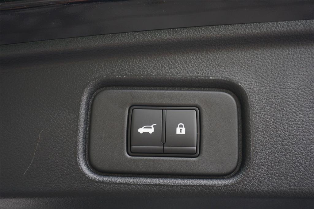 new 2025 Nissan Pathfinder car, priced at $38,191