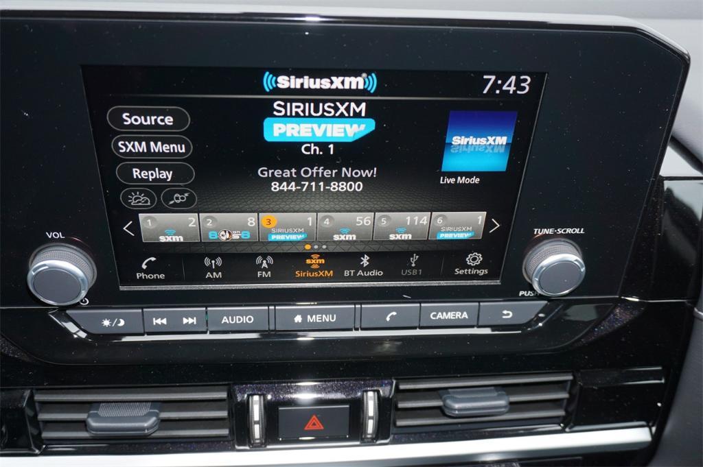 new 2025 Nissan Pathfinder car, priced at $38,191