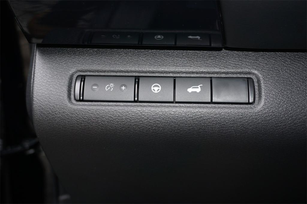 new 2025 Nissan Pathfinder car, priced at $38,191