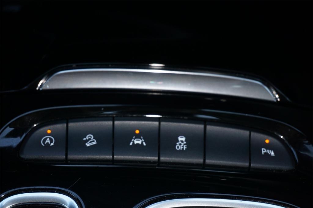 used 2023 Buick Envision car, priced at $23,900