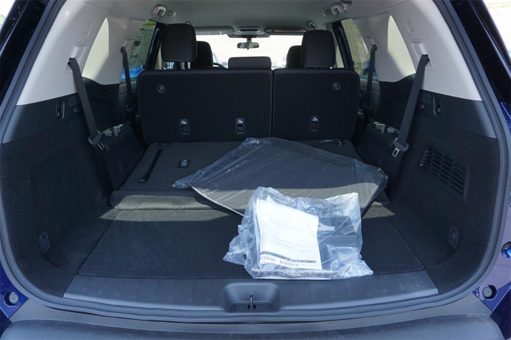new 2025 Nissan Pathfinder car, priced at $38,209