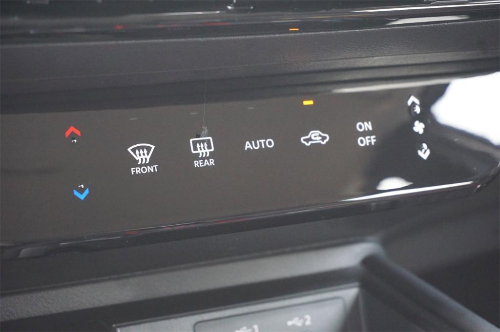 new 2025 Nissan Kicks car, priced at $28,770