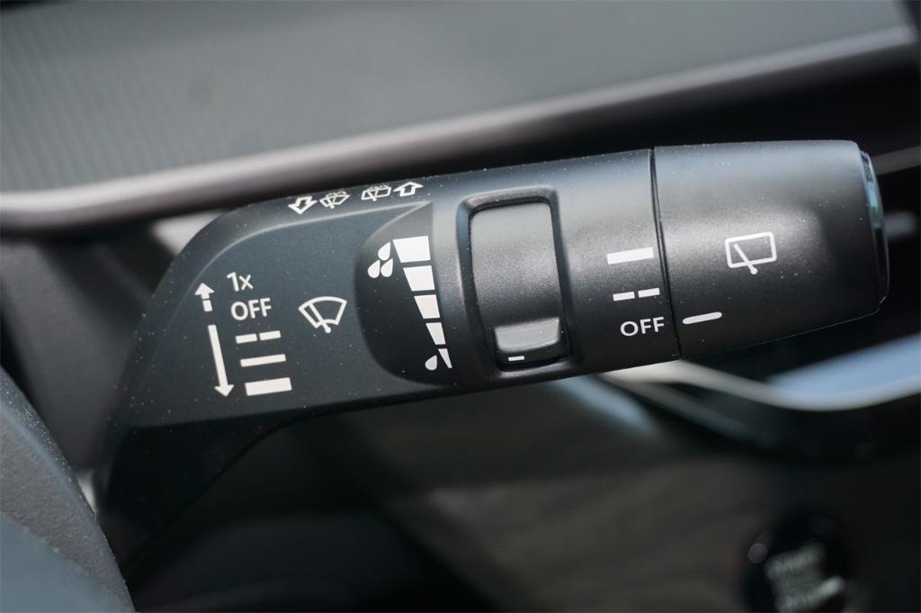 new 2025 Nissan Murano car, priced at $40,225