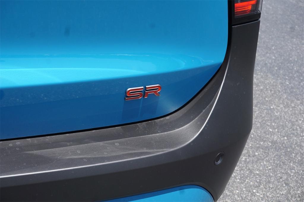 new 2025 Nissan Kicks car, priced at $27,552