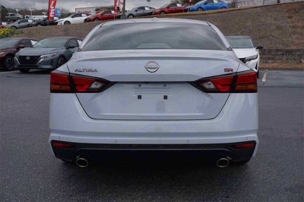 new 2025 Nissan Altima car, priced at $27,622