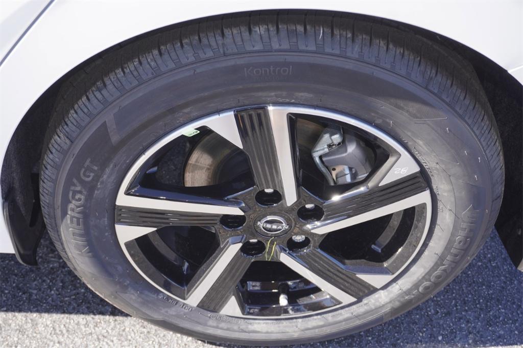 new 2025 Nissan Sentra car, priced at $23,170