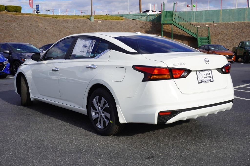 new 2025 Nissan Altima car, priced at $25,330