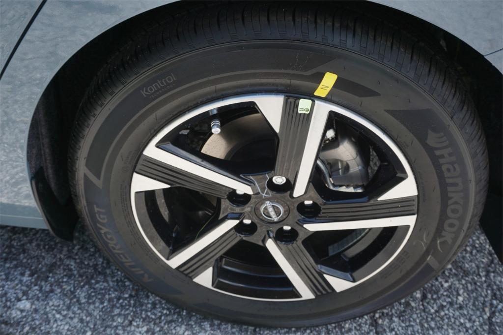 new 2025 Nissan Sentra car, priced at $23,091