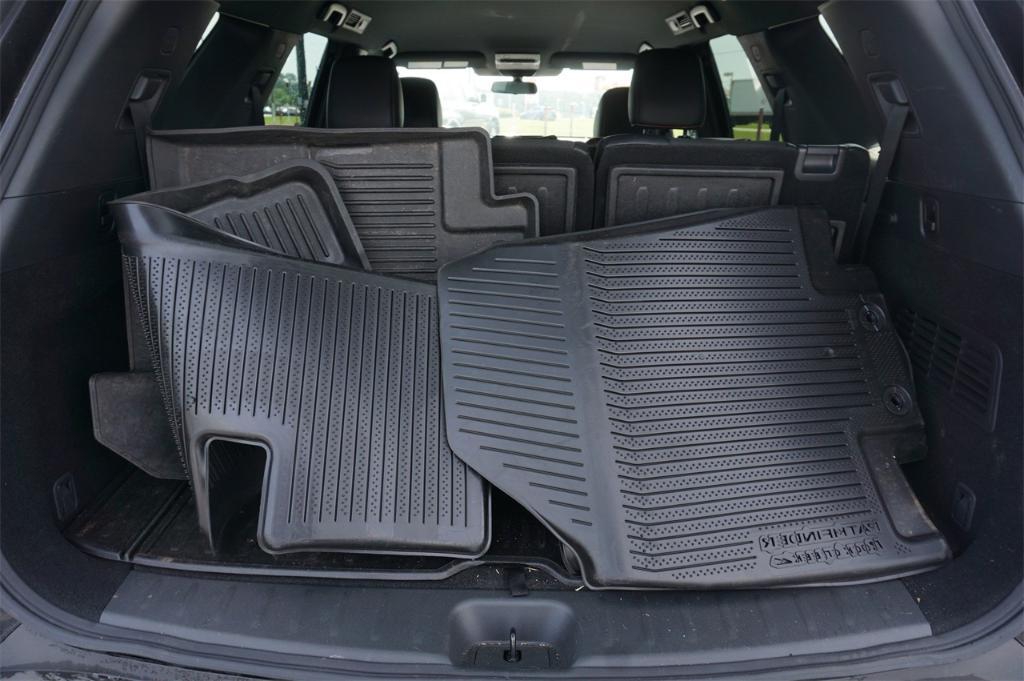 used 2023 Nissan Pathfinder car, priced at $34,994