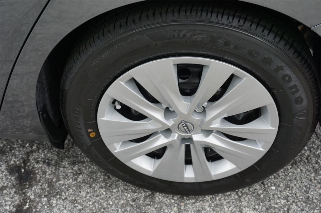 new 2025 Nissan Sentra car, priced at $21,234
