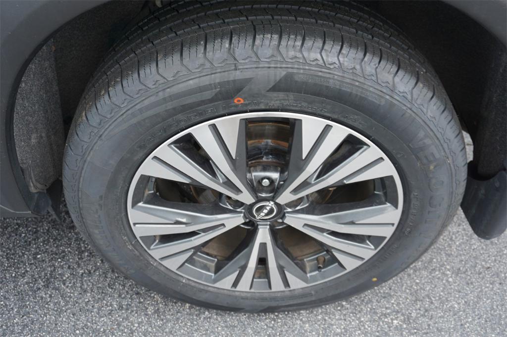 used 2023 Nissan Rogue car, priced at $22,229