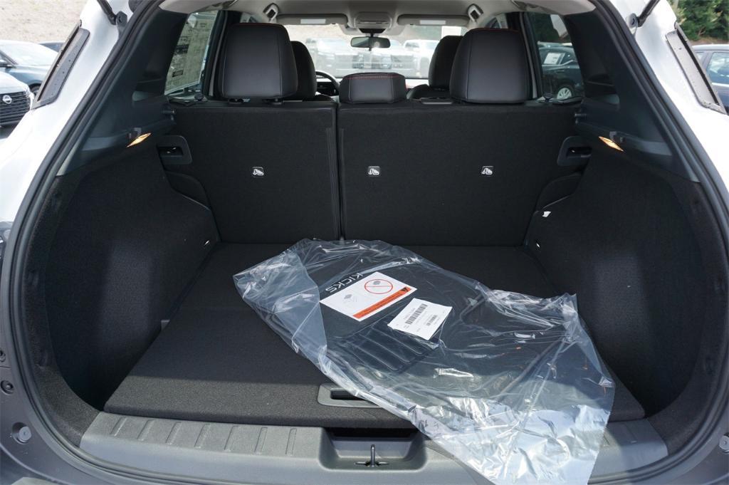 new 2025 Nissan Kicks car, priced at $27,700