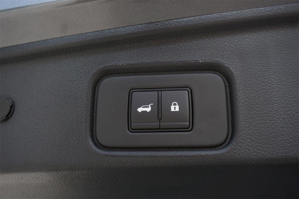 new 2025 Nissan Pathfinder car, priced at $38,209