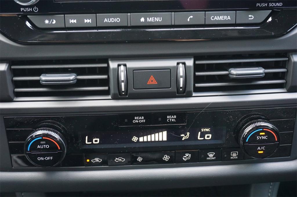 new 2025 Nissan Pathfinder car, priced at $35,077