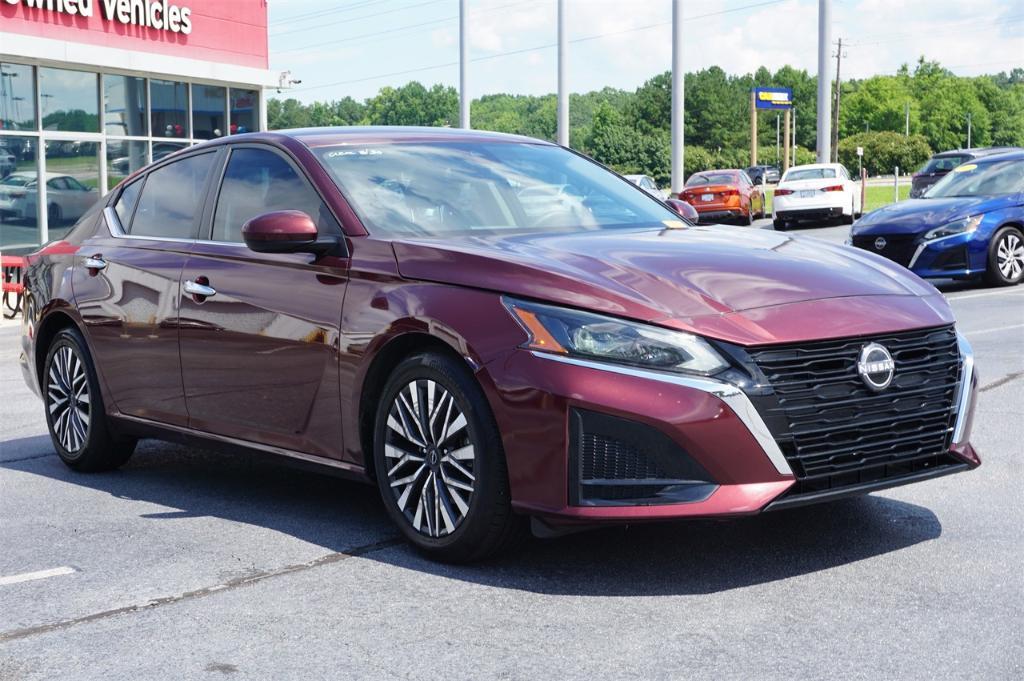 used 2023 Nissan Altima car, priced at $18,639