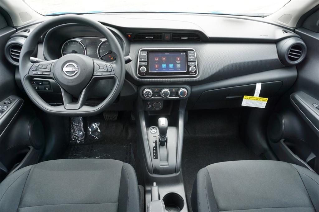 new 2025 Nissan Kicks Play car, priced at $22,431