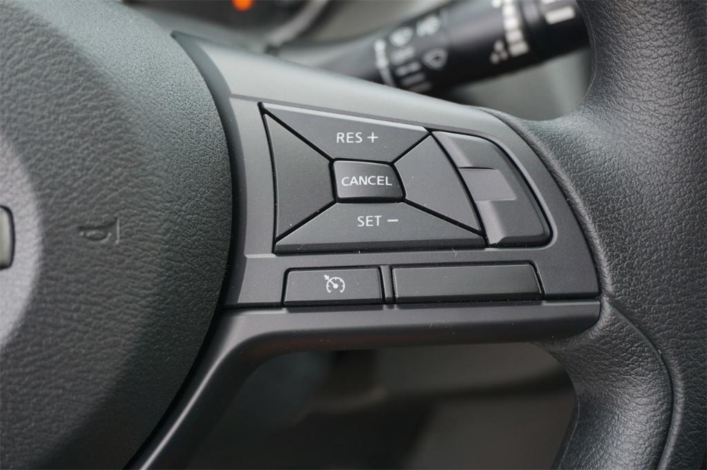 new 2025 Nissan Kicks Play car, priced at $22,431