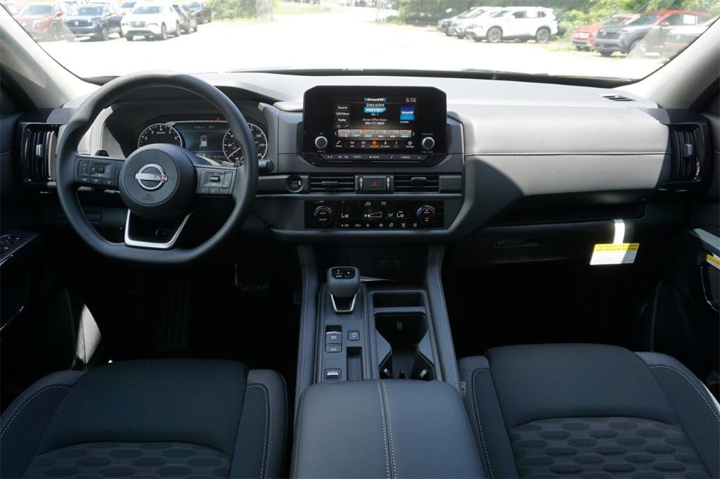 new 2025 Nissan Pathfinder car, priced at $34,935