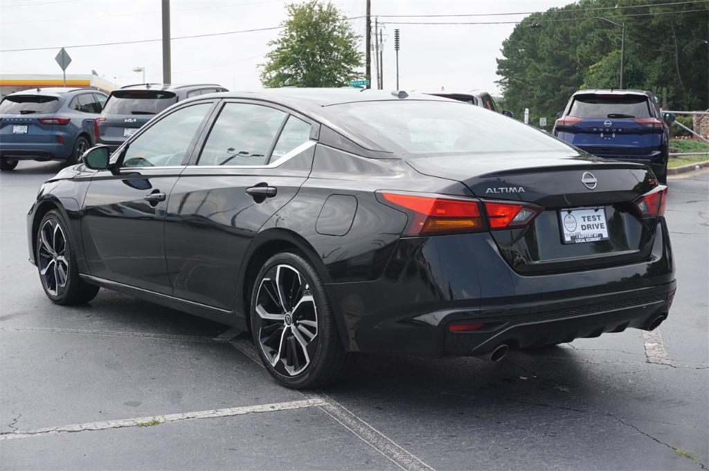 used 2023 Nissan Altima car, priced at $22,400