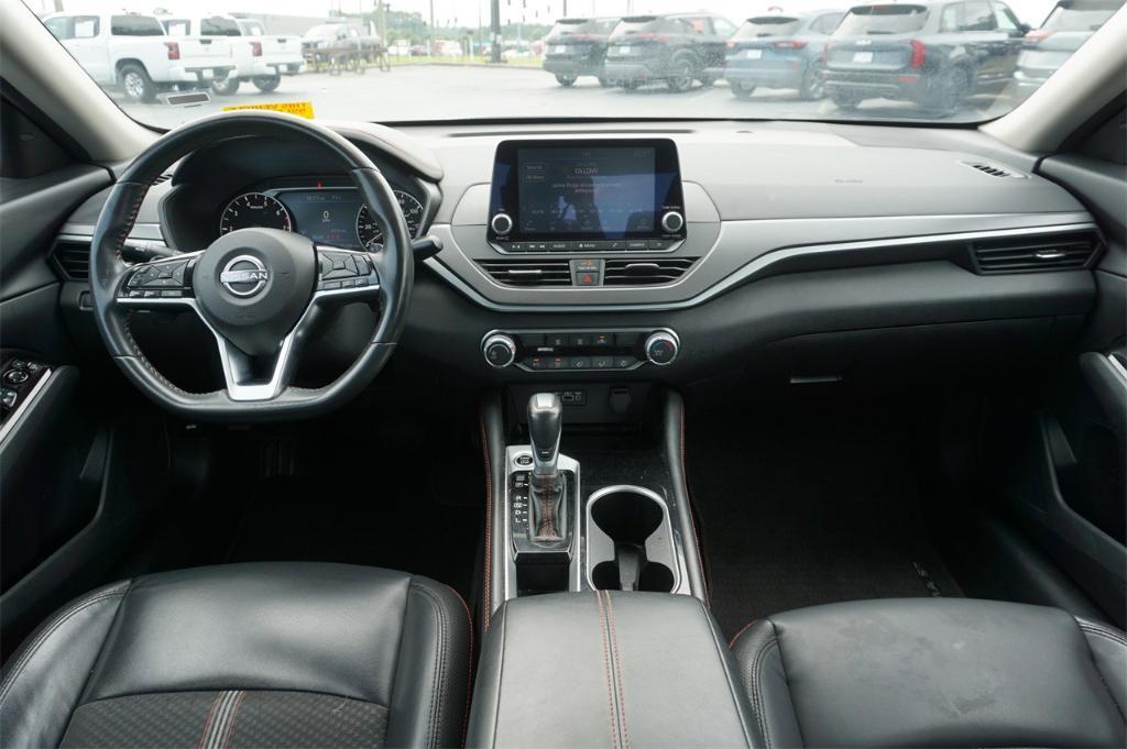 used 2023 Nissan Altima car, priced at $22,400