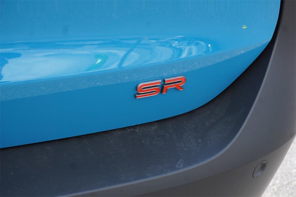 new 2025 Nissan Kicks car, priced at $27,552